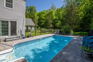 286 South St, Roxbury, CT 06783 - Photo 3