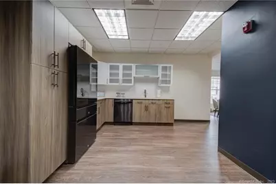 466 Heritage Road #2, Southbury, CT 06488 - Photo 23