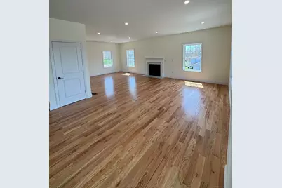 274 Riverside Drive, Meriden, CT 06451 - Photo 5