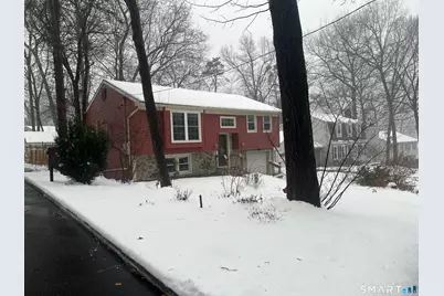 61 Litchfield Road, Farmington, CT 06085 - Photo 1