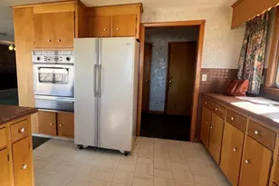 36 View St, Plainville, CT 06062 - Photo 19