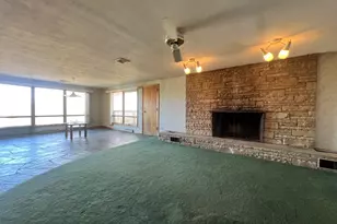 36 View St, Plainville, CT 06062 - Photo 9