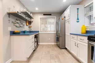 1 Mansfield Grove Rd, East Haven, CT 06512 - Photo 17