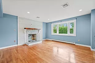 99 Redwood Dr, Bristol, CT 06010 - Photo 3