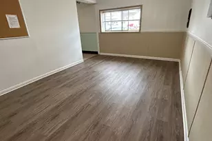 159 Kings Hwy, Milford, CT 06460 - Photo 15