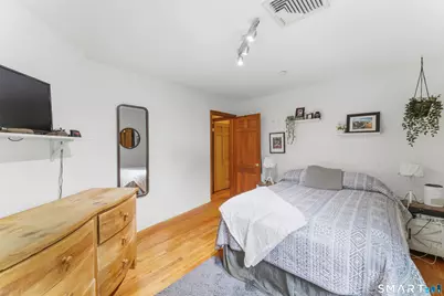 80 Mariner Circle, Trumbull, CT 06611 - Photo 19