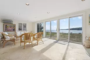 65 Neptune Dr, Groton, CT 06340 - Photo 25