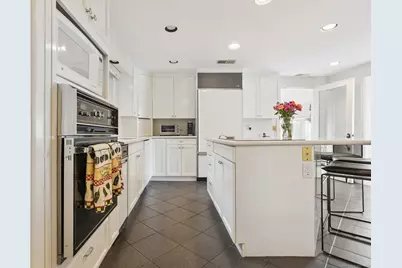 65 Neptune Drive, Groton, CT 06340 - Photo 9