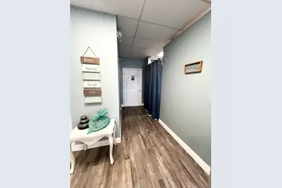 650 South Main Street, Middletown, CT 06457 - Photo 7