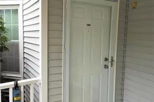 18 Greenview Ln, Milford, CT 06461 - Photo 3