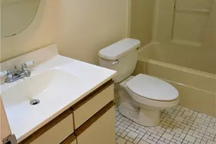 18 Greenview Ln, Milford, CT 06461 - Photo 23