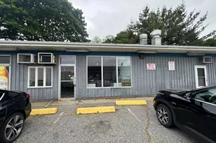 392 Eastern Point Rd, Groton, CT 06340 - Photo 1