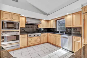 21 Greenbriar Rd, Oxford, CT 06478 - Photo 13