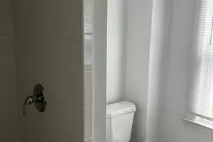 1 Farnsworth St, New London, CT 06320 - Photo 17