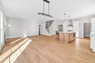 13 Legacy Ln, Monroe, CT 06468 - Photo 15