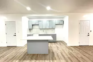 32 Lester St, Ansonia, CT 06401 - Photo 3