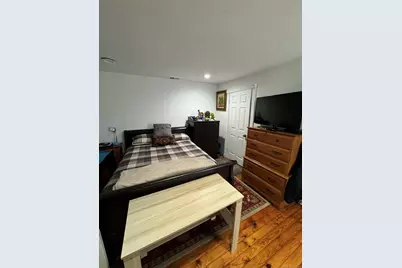 385 Chamberlain Avenue, Bridgeport, CT 06606 - Photo 9