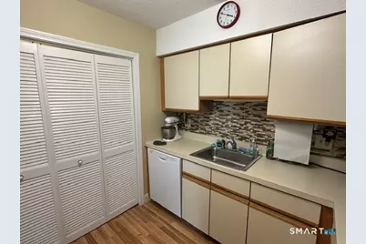 43 Millbrook Court #43, Newington, CT 06111 - Photo 11