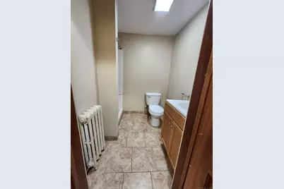 23 Harbison Avenue, Hartford, CT 06106 - Photo 11