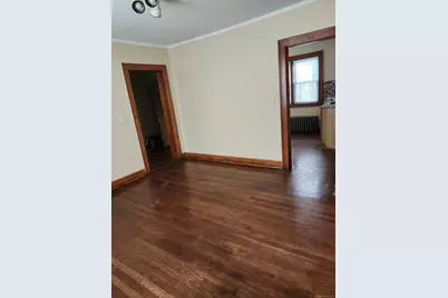 23 Harbison Avenue, Hartford, CT 06106 - Photo 5