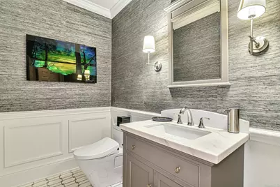 96 Comstock Hill Avenue, Norwalk, CT 06850 - Photo 15