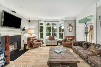 96 Comstock Hill Avenue, Norwalk, CT 06850 - Photo 5