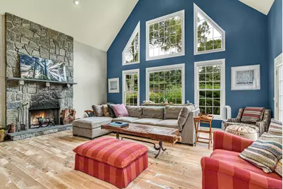 96 Comstock Hill Avenue, Norwalk, CT 06850 - Photo 13