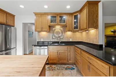 2 Pine Hill Road, New Fairfield, CT 06812 - Photo 9