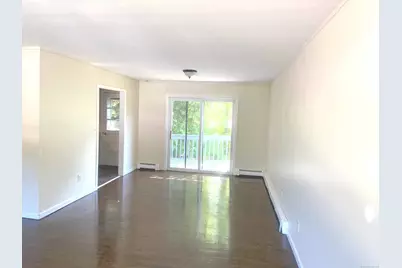 20 Heritage Place, Bridgeport, CT 06606 - Photo 3