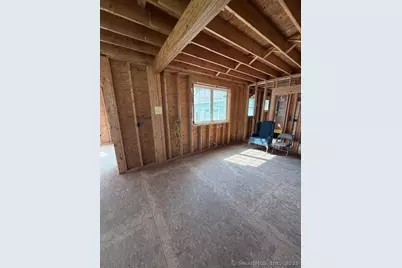 15 Suffield Street, Windsor Locks, CT 06096 - Photo 13