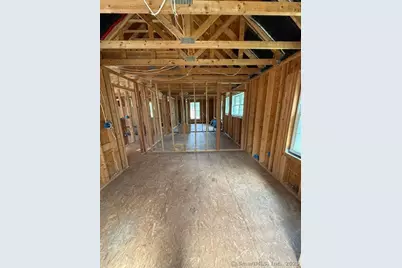 15 Suffield Street, Windsor Locks, CT 06096 - Photo 27