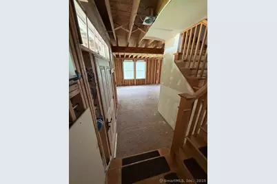 15 Suffield Street, Windsor Locks, CT 06096 - Photo 17