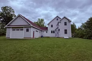 15 Suffield St, Windsor Locks, CT 06096 - Photo 7