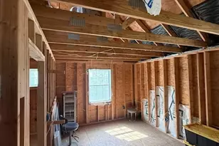 15 Suffield St, Windsor Locks, CT 06096 - Photo 21