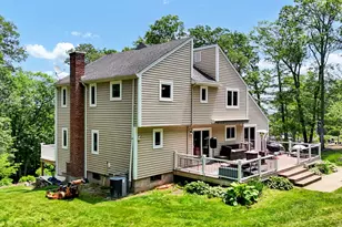 2 Pent Rd, Bloomfield, CT 06002 - Photo 7