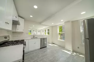 198 Shore Dr, Branford, CT 06405 - Photo 15