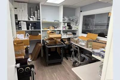 36 Mill Plain Road #304, Danbury, CT 06811 - Photo 7