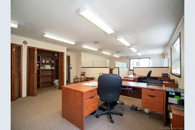 27 Lucy Street, Woodbridge, CT 06525 - Photo 15