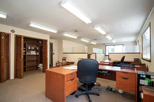 27 Lucy St, Woodbridge, CT 06525 - Photo 15