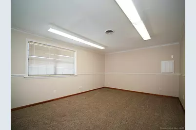 27 Lucy Street, Woodbridge, CT 06525 - Photo 29