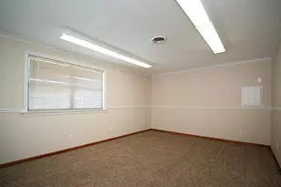 27 Lucy St, Woodbridge, CT 06525 - Photo 29