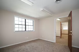 27 Lucy St, Woodbridge, CT 06525 - Photo 25