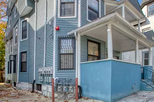 247 Willow St, Waterbury, CT 06710 - Photo 3