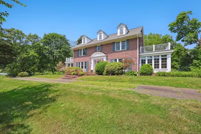 2200 Ridge Road, North Haven, CT 06473 - Photo 3