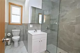 361 Gregory St, Bridgeport, CT 06604 - Photo 25