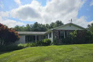 105 Minortown Rd, Woodbury, CT 06798 - Photo 3