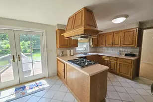 105 Minortown Rd, Woodbury, CT 06798 - Photo 15