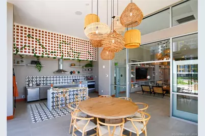 2 Harbor Point Road South #429, Stamford, CT 06902 - Photo 13