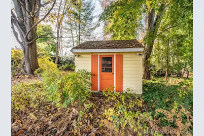 847 Glenbrook Road, Orange, CT 06477 - Photo 33