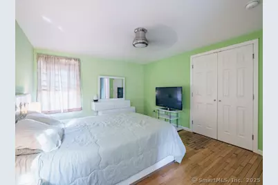 847 Glenbrook Road, Orange, CT 06477 - Photo 17